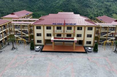 108 Trường Nội Trú Liên Cấp Vùng Biên Sẵn Sàng Đón Học Sinh: Cơ Sở Hạ Tầng Giáo Dục Mới và Tác Động Đến Thị Trường Bất Động Sản Vùng Biên