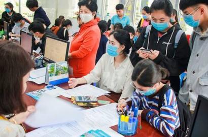 Chính sách giảm học phí và tác động đến quyết định đầu tư bất động sản của gia đình học sinh, sinh viên