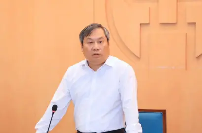 Chủ tịch Hà Nội Vũ Đại Thắng: Giải Quyết Điểm Nghẽn Dự Án Để Thúc Đẩy Thị Trường Bất Động Sản Phát Triển Bền Vững