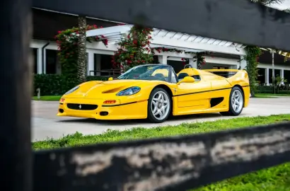 Ferrari F50 của Ralph Lauren lập kỷ lục đấu giá: Tín hiệu cho thị trường tài sản xa xỉ và bất động sản cao cấp tại Việt Nam