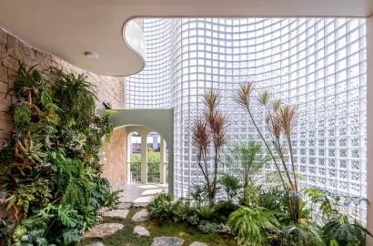 Gạch kính - Vật liệu tạo điểm nhấn và giải pháp chiếu sáng tối ưu cho không gian sống hiện đại