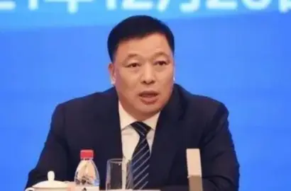 Hành Trình Từ Công Trường Đến Đỉnh Cao Tỷ Phú: Bài Học Đầu Tư và Phát Triển Bất Động Sản Từ Chen Jianhua