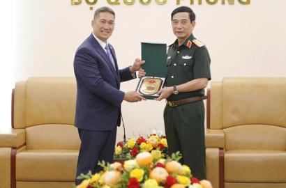Hợp tác quốc phòng Việt Nam - Hoa Kỳ thúc đẩy an ninh biển và tác động đến thị trường bất động sản ven biển