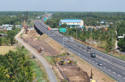 Tính Toán Lại Tổng Mức Đầu Tư Cao Tốc Kết Nối Đồng Bằng Sông Cửu Long Với TP.HCM: Cơ Hội Và Thách Thức Cho Thị Trường Bất Động Sản Vùng ĐBSCL
