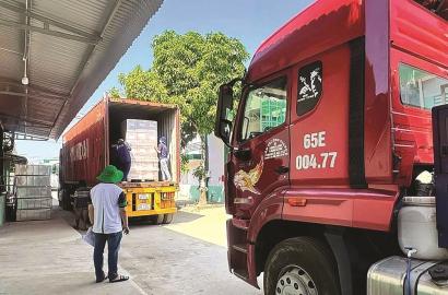 Xuất khẩu Việt Nam 2026: Thách thức và Cơ hội Tác động đến Thị trường Bất động sản