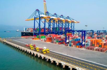 Xung đột Trung Đông và tác động phức tạp đến thị trường bất động sản Việt Nam